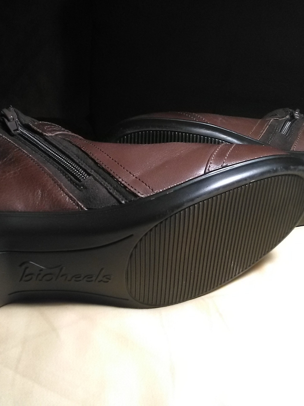 NWOT ORTHOFEET BIOHEEL Brown Leather Ankle Booties Side Zipper & Buckle SZ. 8.5 - Picture 5 of 10